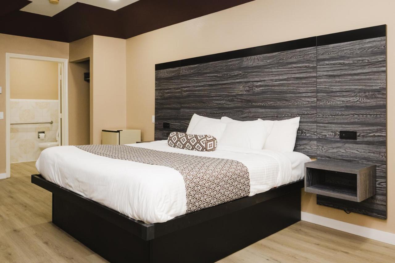 Sapphire Inn & Suites Channelview Ngoại thất bức ảnh