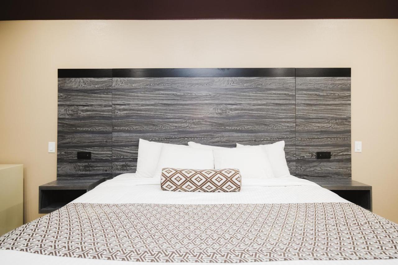 Sapphire Inn & Suites Channelview Ngoại thất bức ảnh