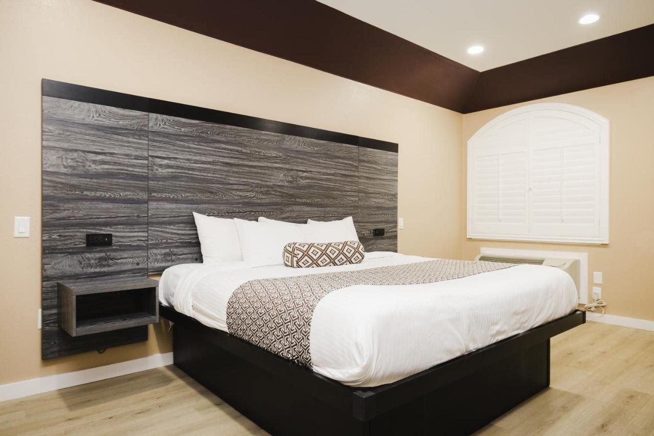 Sapphire Inn & Suites Channelview Ngoại thất bức ảnh