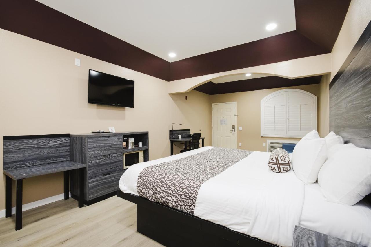 Sapphire Inn & Suites Channelview Ngoại thất bức ảnh