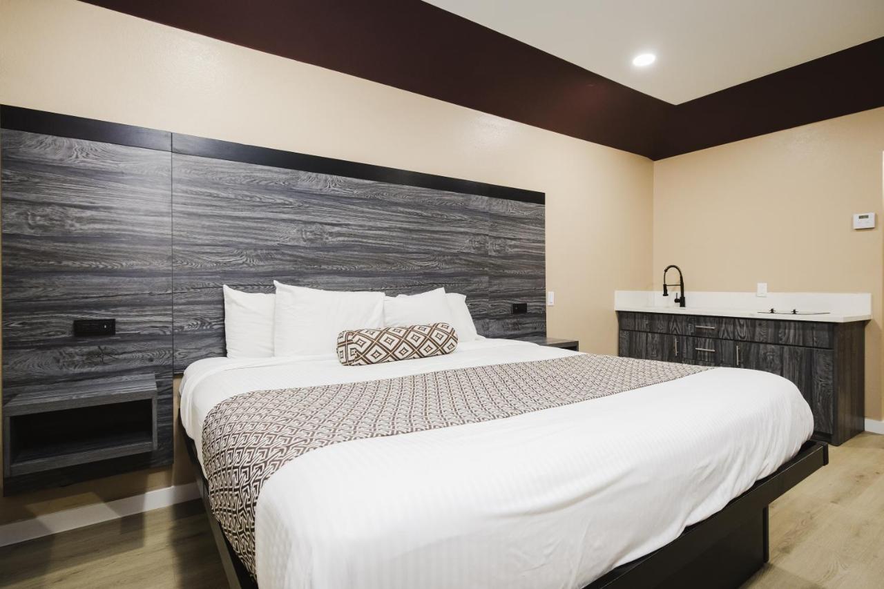 Sapphire Inn & Suites Channelview Ngoại thất bức ảnh